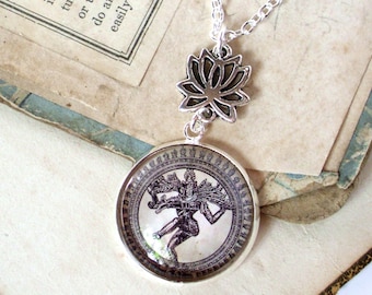 Lord Shiva Necklace - Hindu God Necklace - India - Lotus Chain in Silver - Yoga