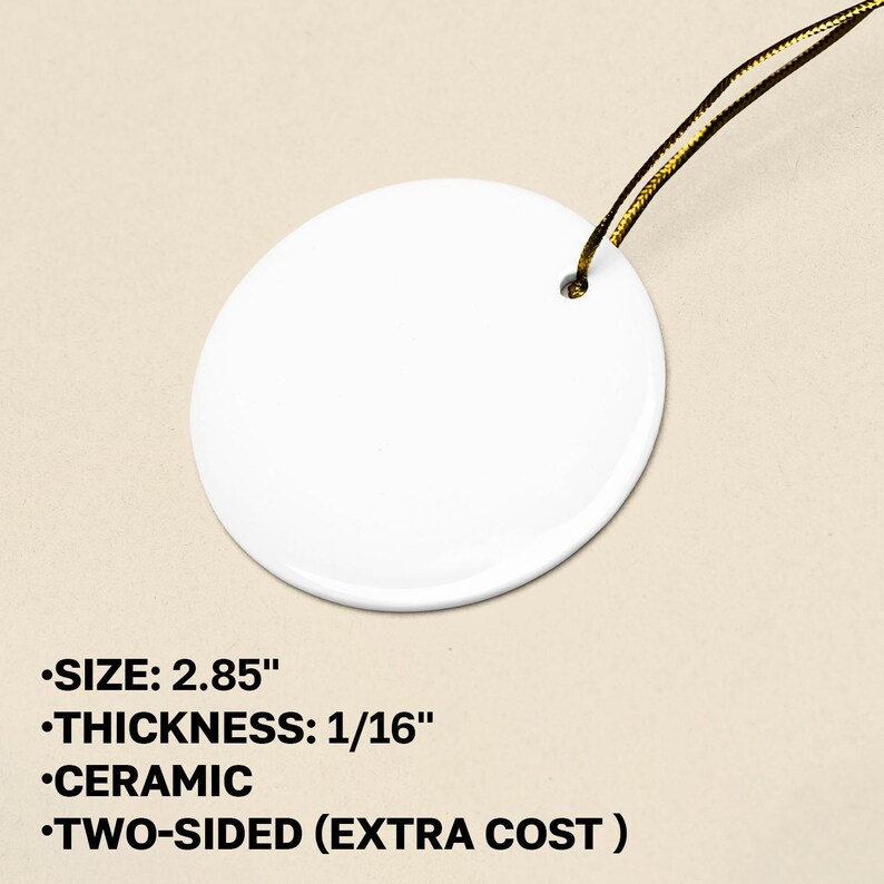 a picture of a white round object with a string attached to it