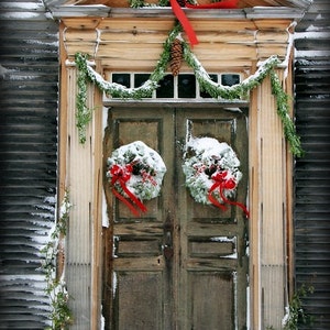 Rustic Door Doorway Colonial Christmas Snow Snowy Wreath Red - Etsy