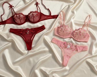 Dessous-Set aus floraler Spitze für Frauen, transparenter bestickter BH und Panty, romantische Brautunterwäsche, als Geschenk zum Jahrestag