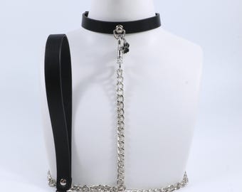 Paw Charm leren choker met kettingriem, zwarte verstelbare halsketting, minimalistische statementchoker, uniek cadeau-idee voor haar