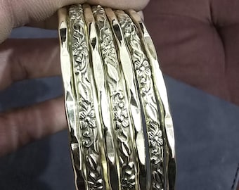 Set of 7 Hammered Brass Bangles, Floral Engraved, Boho Ethnic Style Bracelet