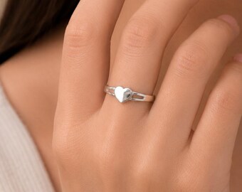 925 Sterling Silver Heart Ring, Adjustable Open Band Ring, Minimalist Heart Finger Ring, Dainty Love Ring, Gift for Her, Stackable Ring