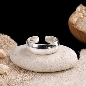 925 Sterling Silver Wide Toe Ring, Adjustable Minimalist Toe Ring, Plain Open Band Toe Ring, Handmade Beach Foot Jewelry, Gift for Women