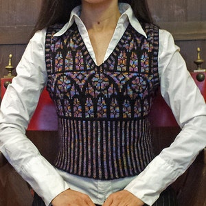 Knitting pattern: Woman&#39;s vest (&quot;Tracery&quot;) (PDF)