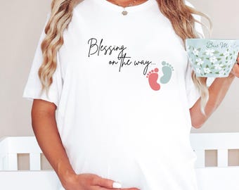 Baby Footprints 'Blessing on the way' Tee | Minimal maternity Shirt