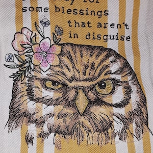 Kitchen towel machine embroidered with cute owl design