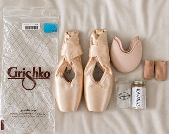 Grishko Pro-Flex Ballet Pointe Shoes Light Pink Womens 6X Ribbon Elastic Attached
