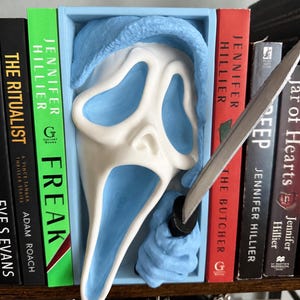 Ghostface Book Nook Blue