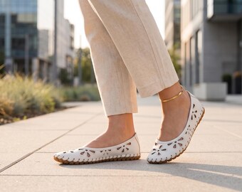 Ladies Leather Loafer Shoes, Casual Walking Slip-Ons