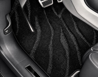 Alfombrillas de moqueta con diseño de cielo estrellado a medida, bordado plateado, forro interior acolchado negro para automóvil.