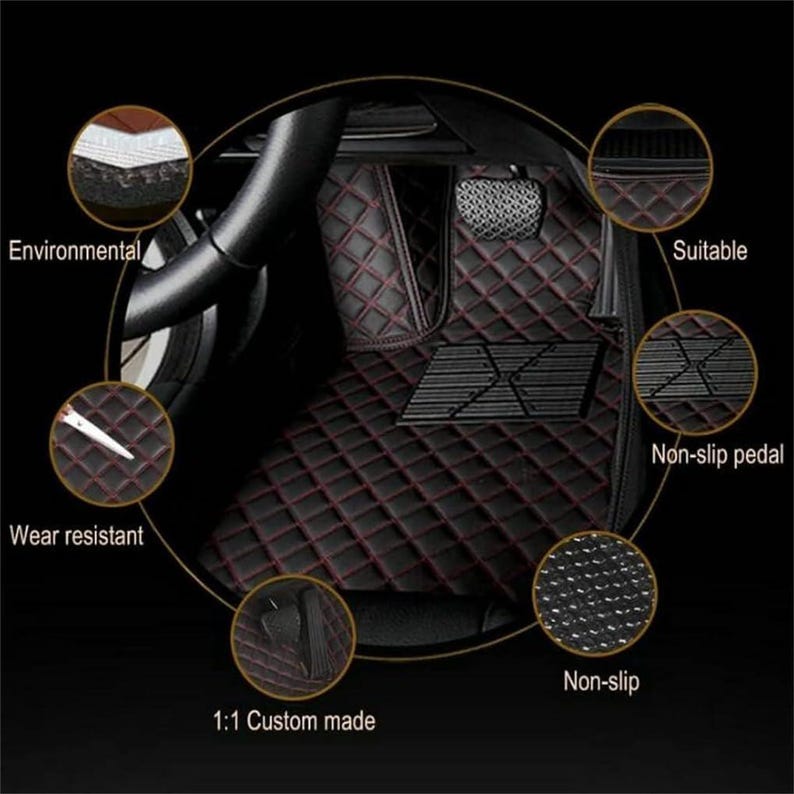 Puede incluir: Alfombrillas negras para coche con costuras rojas en forma de diamante. La imagen destaca caracter&iacute;sticas como la resistencia al desgaste, el antideslizamiento y el respeto al medio ambiente. Las alfombrillas son personalizadas y tienen zonas de pedales antideslizantes.