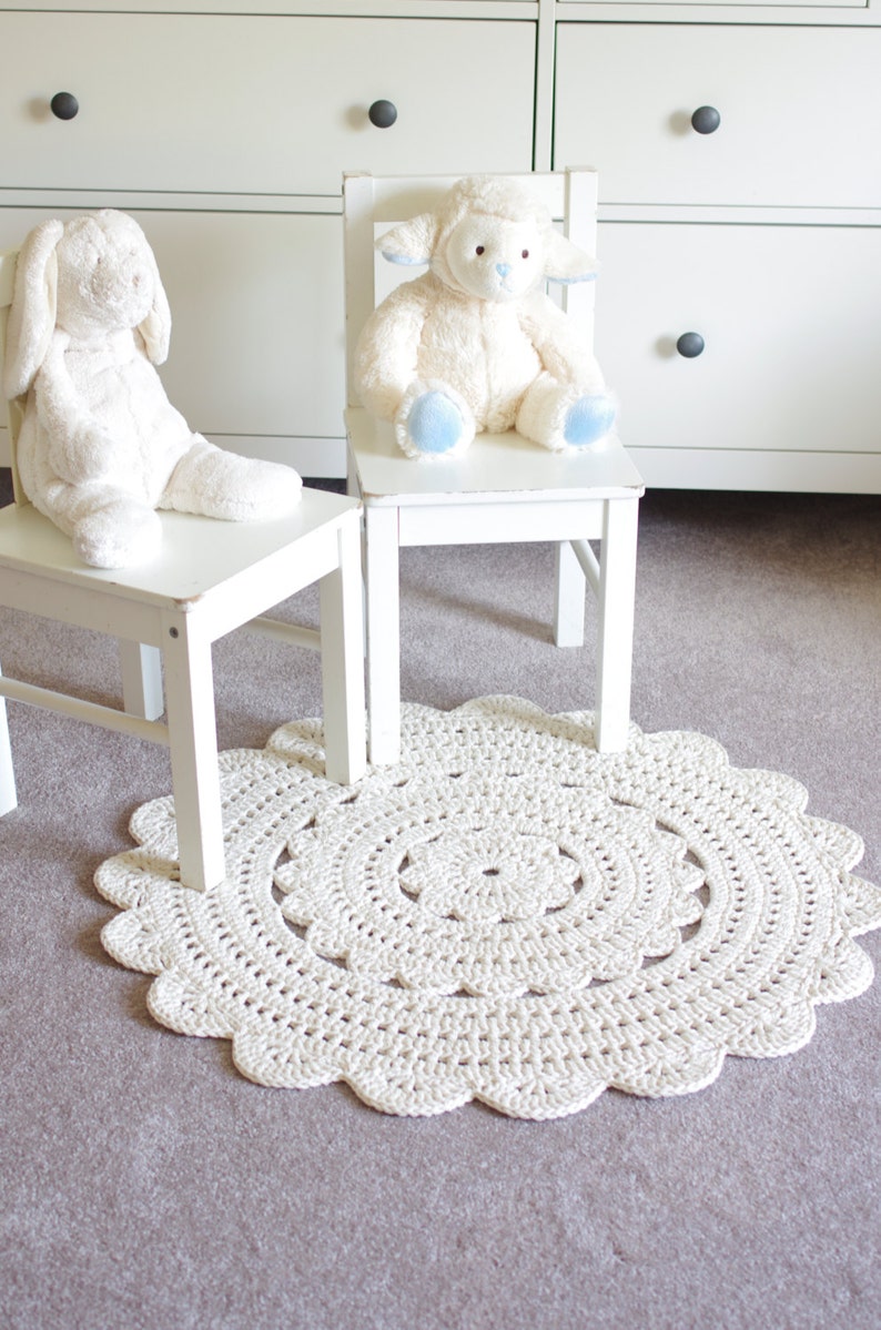 Crochet Doily Rug Pattern ALICIA 28 inch rug PDF image 2