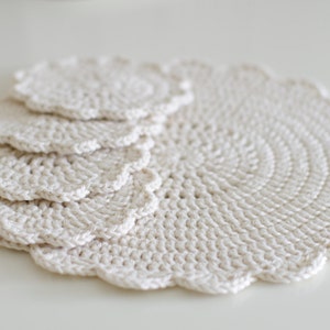 Crochet Pattern Pack Scallop Edge Placemat and Coasters PDF image 4