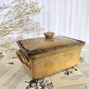 Ancienne terrine en grès émaillé miel avec couvercle | Pot de cuisine rustique | Décoration campagne chic | French antique stoneware
