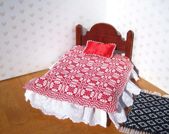 Dollhouse Handwoven Bedding, Miniature Red Whig Rose Blanket, 12th Scale Dollhouse Miniature Coverlet, Dollhouse Bedspread