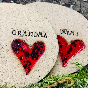 Perfect Gift for Mom Abuela, Mimi, Memaw, Custom Personalized Puddler Stone For Butterflies, Pollinators, Gardeners, Muddler image 6