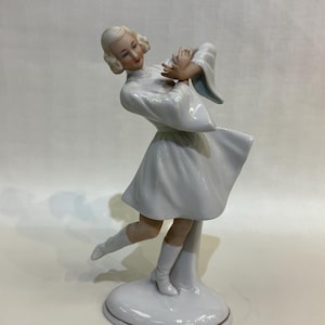 Russian Porcelain Dancing Figurine - Etsy