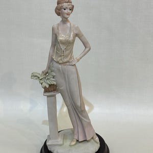 A Belcari Figurines - Etsy