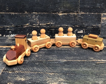 Wooden Peep Train