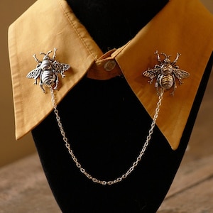 Collar brooch bee, Vintage design, Collar Insect Pin, Silver Color Collar Pin