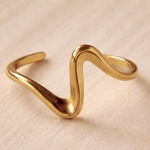 Justerbar öppen vågring – Kirurgiskt stål eller 18K guldpläterad – Trendiga minimalistiska smycken