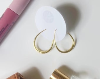 Gold Teardrop Dangle Hoop Earrings – Minimal Open Design, Lightweight Statement