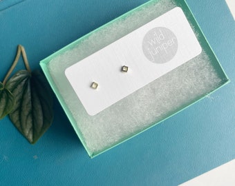 Tiny Gold Square Stud Earrings | Very Tiny Minimalist Open Square Studs | Dainty Gold Earrings | 3mm Everyday Hypoallergenic Jewelry