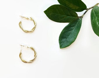 Gold Twisted Hoop Earrings | Minimalist Gold Hoops | Modern Statement Earrings | Lightweight Twisted Gold Hoops | Everyday Jewelry