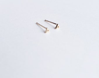 Very Tiny Gold Triangle Stud Earrings | Minimalist Open Triangle Studs | Dainty Geometric Earrings | 3mm Hypoallergenic Everyday Jewelry