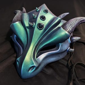Handgjord drakemask i harts, Halloweenkostym "Masquerade" — Olika leveransklara modeller A—Mermaid Green/Blue
