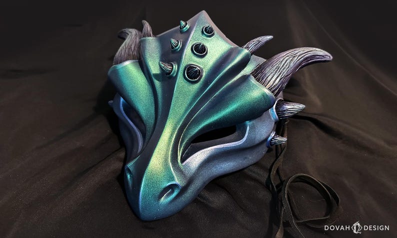 Handgjord drakemask i harts, Halloweenkostym "Masquerade" — Olika leveransklara modeller A—Mermaid Green/Blue