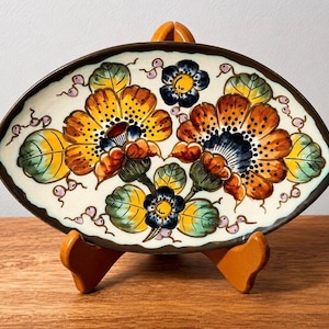 Regina Gouda Holland - Etsy