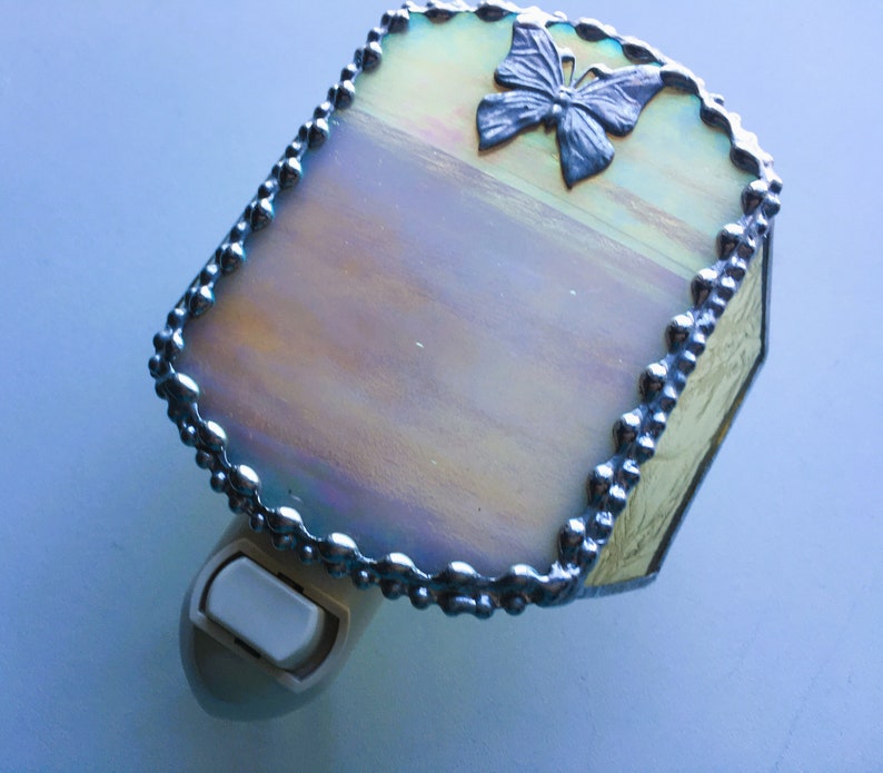 CreativeSpiritGlass Butterfly Nightlight - Thumbnail 2