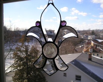 Stained Glass|Stained Glass Suncatcher|Fleur-de-Lis Suncatcher|Amethyst Gems|Amethyst|Handcrafted|Made in USA