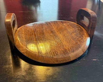 Tabla de charcutería hecha a mano con barril de roble recuperado