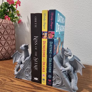 Dragon Bookend Set, 3D Printed PLA Fantasy Shelf Decor