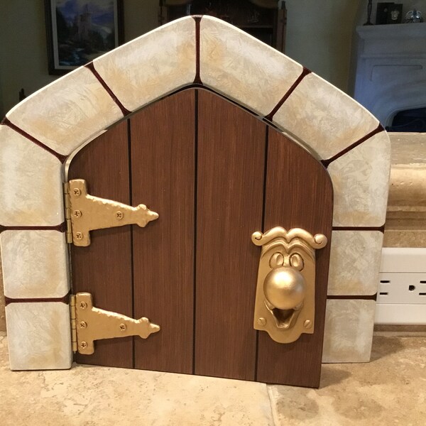Inspired by Disney  Alice In Wonderland Door, Opening Door