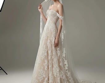 Abito da sposa in pizzo senza spalline in stile francese con piccolo strascico, elegante abito da sposa attillato, semplice abito da festa bianco su misura