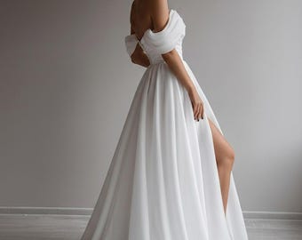 Abito da sposa in tulle con spalle scoperte e spacco alto, semplice abito da sposa bianco, elegante abito da festa con spacco laterale, leggero abito da sposa in stile francese