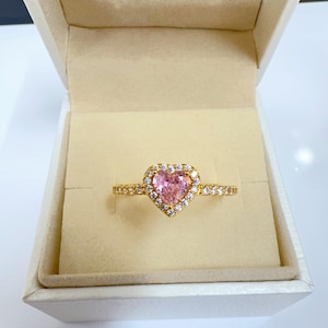 Pink zircon heart inlaid ring, plot person gift, Pandora style full of love