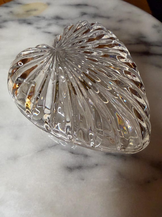 Vintage Heart Decor, Valentine's Gift, Love, Be mine,   Crystal glass heart trinket dish View 4