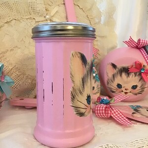 Vintage Atomic Pink Kitty Shaker-burk: Retro köksinredning bild 4