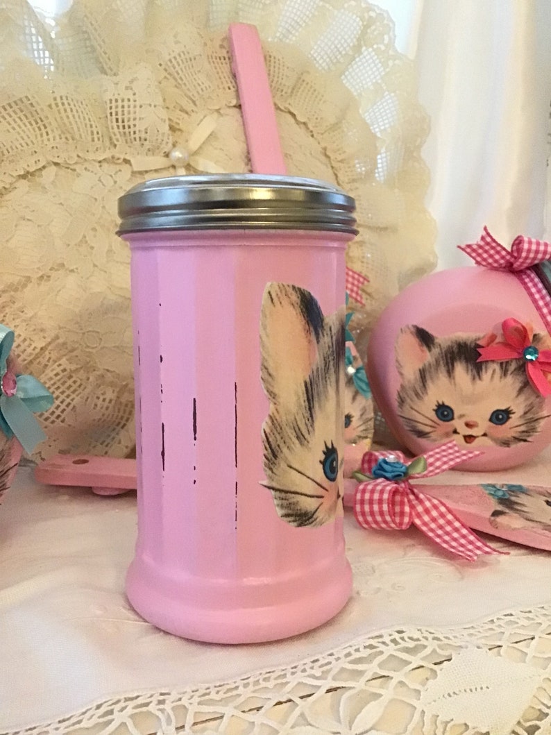 Vintage Atomic Pink Kitty Shaker-burk: Retro köksinredning bild 4