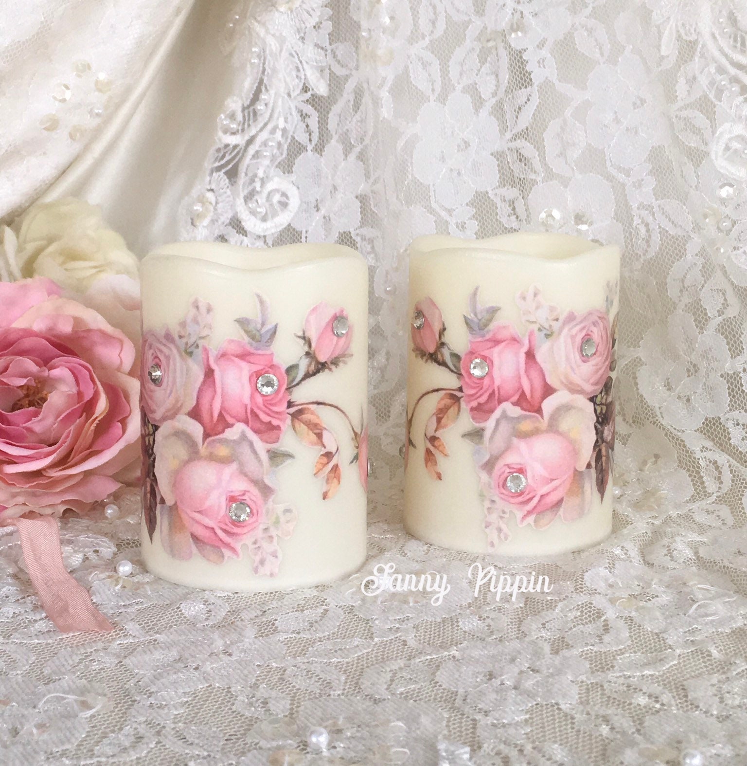 Candele senza fiamma Shabby Pink, Rose rosa, Candele LED in cera, Candele floreali, Decorazioni Shabby Pink, Shabby Cottage Chic, Fanny Pippin