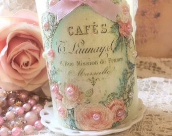 Candela senza fiamma Shabby Rose, decorazione francese, rose rosa shabby, candela LED in cera tremolante, stile cottage chic shabby, Fanny Pippin