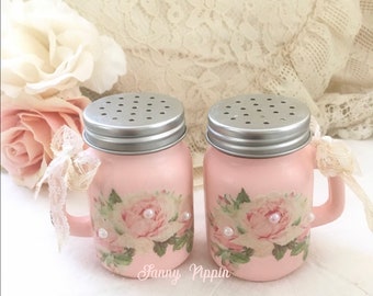 Shabby Salt & Pepper Shaker set, Pink Roses, Vintage pink kitchen, shabby pink kitchen, shabby cottage chic, vintage camper decor, fanny pip