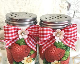 Vintage Strawberries Salt and Pepper Shakers: Gingham Bows, Farmhouse Kitchen Decor
