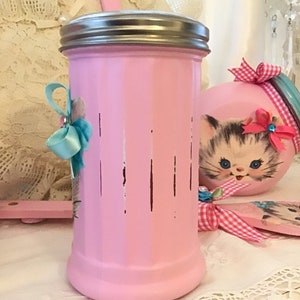 Vintage Atomic Pink Kitty Shaker-burk: Retro köksinredning bild 9