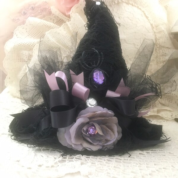 Halloween Witch Hat, Black Felt Victorian Witch hat decor, Elegant Centerpiece, Gothic Glam Halloween, Decorative Witch Hat, Fanny Pippin